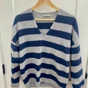 Vince 100% Cashmere V-Neck Sweater